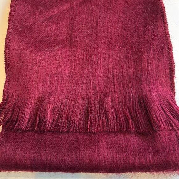 Beautiful alpaca scarf from Ecuador so soft and warm! - Picture 2 of 11